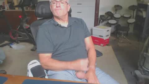 Snapshot of billp750876 chatting on 08/02/26, 03:10 billp750876 online show from 08/02/26, 03:10