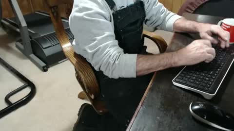 billy471 online show from 01/13/25, 01:39