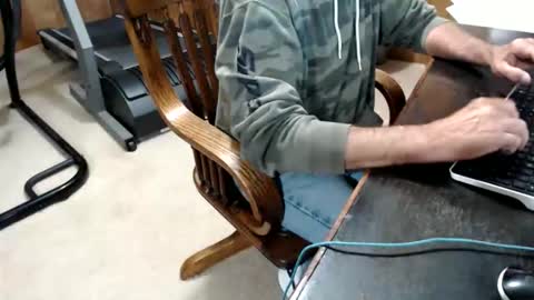 Snapshot of billy471 chatting on 06/09/26, 11:05 billy471 online show from 06/09/26, 11:05