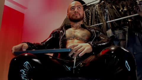 Snapshot of billymayer_ chatting on 12/23/24, 11:47 billy online show from 12/23/24, 11:47