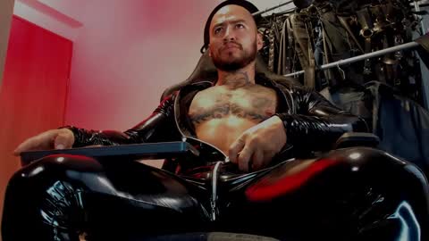 Snapshot of billymayer_ chatting on 12/23/24, 03:12 billy online show from 12/23/24, 03:12