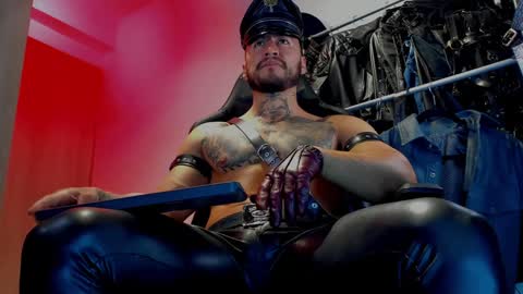 Snapshot of billymayer_ chatting on 12/25/24, 09:56 billy online show from 12/25/24, 09:56