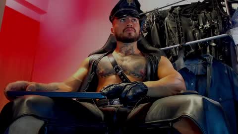 Snapshot of billymayer_ chatting on 12/29/24, 11:39 billy online show from 12/29/24, 11:39