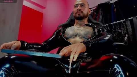 Snapshot of billymayer_ chatting on 02/25/25, 02:22 billy online show from 02/25/25, 02:22