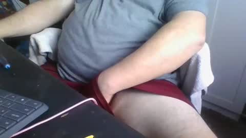 Snapshot of billymcn chatting on 01/06/26, 03:27 billymcn online show from 01/06/26, 03:27