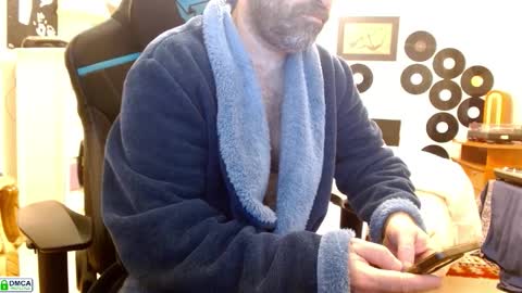 Bill online show from 09/29/25, 04:39