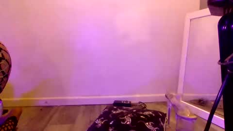 bimbogiga online show from 11/16/25, 10:04