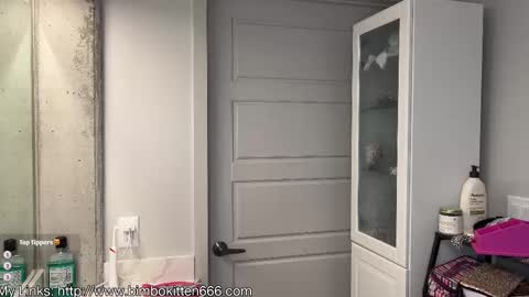 Danny online show from 09/23/25, 04:37