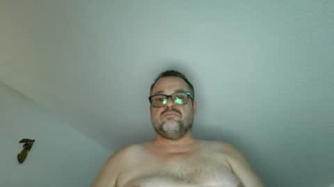 Snapshot of bingespannt43 chatting on 08/06/26, 05:26 bingespannt43 online show from 08/06/26, 05:26
