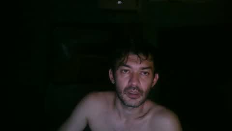 Snapshot of binhodm1 chatting on 11/10/25, 03:38 binhodm1 online show from 11/10/25, 03:38