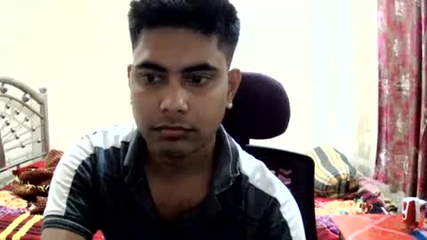 Snapshot of birbikrom104 chatting on 07/06/26, 04:20 birbikrom104 online show from 07/06/26, 04:20