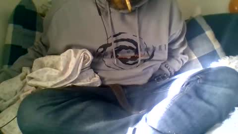 Snapshot of bisexbear1986 chatting on 11/11/25, 09:09 SpanishLover online show from 11/11/25, 09:09