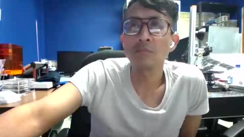 Manu O online show from 05/30/26, 01:14