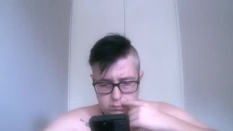 Bisexual boy online show from 02/23/26, 12:24