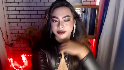 Snapshot of bitch_karina69 chatting on 06/14/26, 08:33 bitch_karina69 online show from 06/14/26, 08:33
