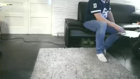 Bitchnk online show from 10/28/25, 07:16