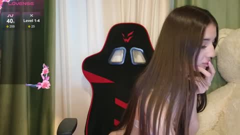 Christina online show from 04/03/26, 02:48