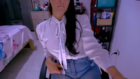 bittermomxxx online show from 05/26/26, 10:17