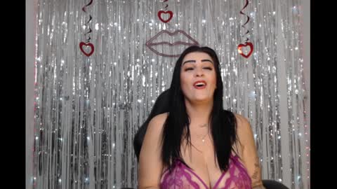 Snapshot of bivi_hot chatting on 12/27/24, 01:39 bivi hot online show from 12/27/24, 01:39