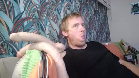 bizoukey15 online show from 09/08/25, 08:30