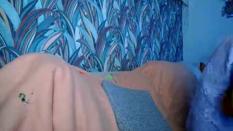 bizoukey15 online show from 09/11/25, 10:32