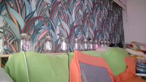 bizoukey15 online show from 10/13/25, 08:09