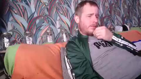 bizoukey15 online show from 10/15/25, 09:26