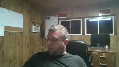 bjhancock_28 online show from 04/01/26, 02:12