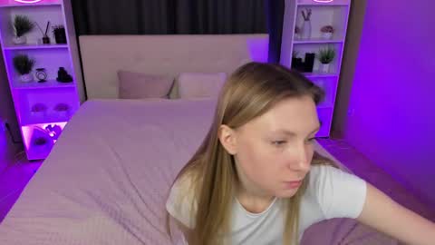 Julia online show from 02/10/25, 03:03