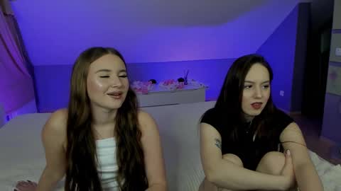 Julia online show from 02/13/25, 02:42