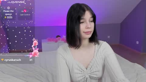 Julia online show from 02/22/25, 08:40