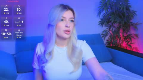 Julia online show from 04/16/26, 01:01