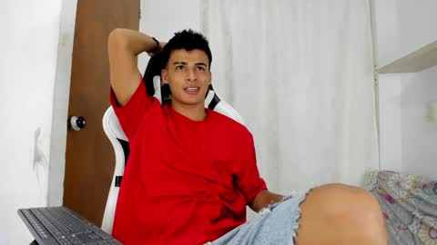 Snapshot of bjonr_haward chatting on 01/26/25, 05:13 Haward online show from 01/26/25, 05:13