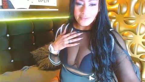 Snapshot of black_ambar chatting on 12/04/24, 03:37 Ambar online show from 12/04/24, 03:37