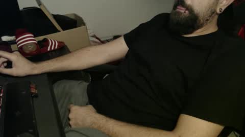 black_beard_slides online show from 09/14/25, 12:26