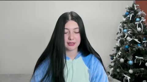 black_berry_bla_ck online show from 12/13/24, 01:33