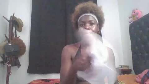 black_cinderella1 online show from 10/27/25, 03:16