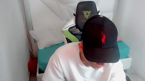 Black diamondd  online show from 04/20/26, 07:00