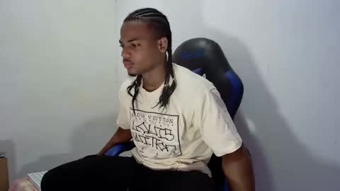 tu morenito online show from 09/18/25, 05:26