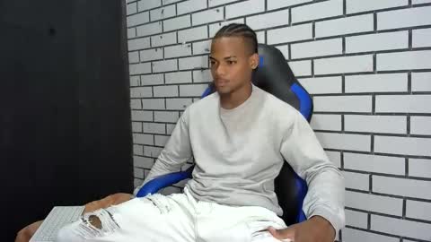 tu morenito online show from 04/21/26, 02:45