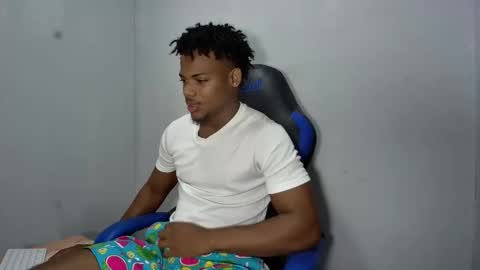 Snapshot of black_dicck chatting on 06/08/26, 05:24 tu morenito online show from 06/08/26, 05:24