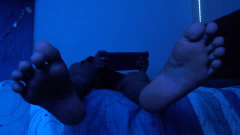 Black online show from 12/14/24, 04:31