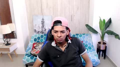 Black online show from 12/31/24, 11:53