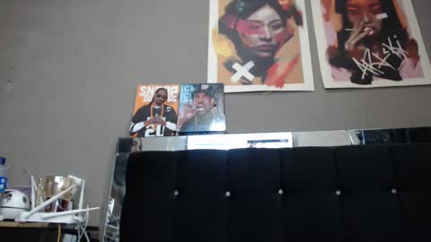 Snapshot of black_eyestattoo chatting on 12/10/24, 12:06 karenth soto online show from 12/10/24, 12:06