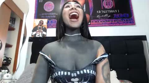 Snapshot of black_eyestattoo chatting on 01/06/25, 03:09 karenth soto online show from 01/06/25, 03:09