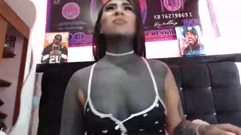 Snapshot of black_eyestattoo chatting on 01/07/25, 05:09 karenth soto online show from 01/07/25, 05:09