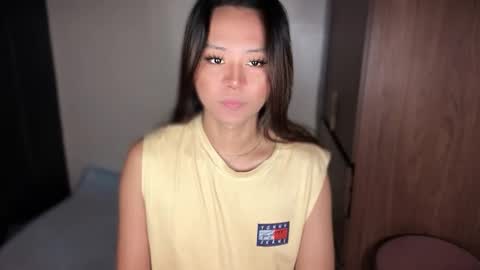 Snapshot of black_fairyxxx chatting on 10/05/25, 08:23 black_fairyxxx online show from 10/05/25, 08:23