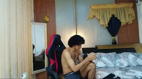 black_king_241 online show from 04/19/26, 11:18