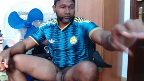 black_latino6 online show from 06/23/26, 10:57