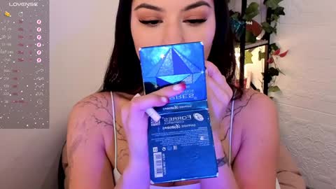 Mon Mon online show from 02/07/25, 02:40